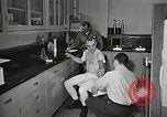 Immagine di Astronauta Hal Crandall Ohio United States USA, 1959, secondo 25 filmato di repertorio 65675023397