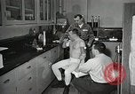 Immagine di Astronauta Hal Crandall Ohio United States USA, 1959, secondo 32 filmato di repertorio 65675023397