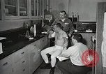 Immagine di Astronauta Hal Crandall Ohio United States USA, 1959, secondo 50 filmato di repertorio 65675023397