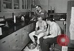 Immagine di Astronauta Hal Crandall Ohio United States USA, 1959, secondo 59 filmato di repertorio 65675023397