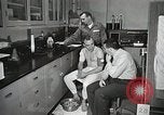 Immagine di Astronauta Hal Crandall Ohio United States USA, 1959, secondo 62 filmato di repertorio 65675023397