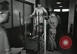 Immagine di Astronauta Hal Crandall Ohio United States USA, 1959, secondo 26 filmato di repertorio 65675023398