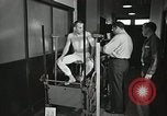 Immagine di Astronauta Hal Crandall Ohio United States USA, 1959, secondo 41 filmato di repertorio 65675023398