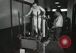 Immagine di Astronauta Hal Crandall Ohio United States USA, 1959, secondo 54 filmato di repertorio 65675023398