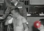 Immagine di Astronauta Hal Crandall Ohio United States USA, 1959, secondo 28 filmato di repertorio 65675023402