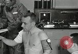 Immagine di Astronauta Hal Crandall Ohio United States USA, 1959, secondo 33 filmato di repertorio 65675023402