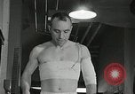Immagine di Astronauta Hal Crandall Ohio United States USA, 1959, secondo 10 filmato di repertorio 65675023403