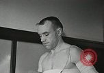 Immagine di Astronauta Hal Crandall Ohio United States USA, 1959, secondo 45 filmato di repertorio 65675023403
