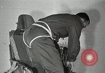 Immagine di Astronauta Harold W Christian Ohio United States USA, 1959, secondo 16 filmato di repertorio 65675023405