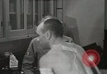 Immagine di Astronauta Hal Crandall essendo testato fitness Ohio United States USA, 1959, secondo 49 filmato di repertorio 65675023413