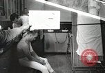 Immagine di Test della NASA Hal Crandall per fitness Ohio United States USA, 1959, secondo 1 filmato di repertorio 65675023415