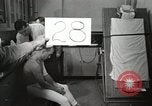 Immagine di Test della NASA Hal Crandall per fitness Ohio United States USA, 1959, secondo 3 filmato di repertorio 65675023415