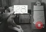 Immagine di Test della NASA Hal Crandall per fitness Ohio United States USA, 1959, secondo 4 filmato di repertorio 65675023415
