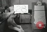 Immagine di Test della NASA Hal Crandall per fitness Ohio United States USA, 1959, secondo 6 filmato di repertorio 65675023415