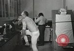 Immagine di Test della NASA Hal Crandall per fitness Ohio United States USA, 1959, secondo 9 filmato di repertorio 65675023415
