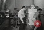 Immagine di Test della NASA Hal Crandall per fitness Ohio United States USA, 1959, secondo 35 filmato di repertorio 65675023415