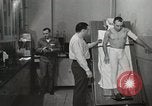 Immagine di Test della NASA Hal Crandall per fitness Ohio United States USA, 1959, secondo 38 filmato di repertorio 65675023415