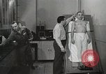 Immagine di Test della NASA Hal Crandall per fitness Ohio United States USA, 1959, secondo 41 filmato di repertorio 65675023415