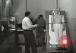 Immagine di Test della NASA Hal Crandall per fitness Ohio United States USA, 1959, secondo 49 filmato di repertorio 65675023415