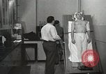 Immagine di Test della NASA Hal Crandall per fitness Ohio United States USA, 1959, secondo 50 filmato di repertorio 65675023415