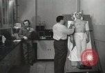 Immagine di Test della NASA Hal Crandall per fitness Ohio United States USA, 1959, secondo 56 filmato di repertorio 65675023415
