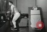 Immagine di Harold W Christian Ohio United States USA, 1959, secondo 55 filmato di repertorio 65675023416