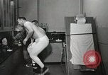 Immagine di Harold W Christian Ohio United States USA, 1959, secondo 57 filmato di repertorio 65675023416