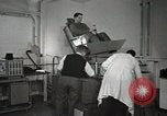 Immagine di Astronauta James Wood Ohio United States USA, 1959, secondo 46 filmato di repertorio 65675023417