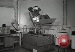 Immagine di Astronauta James Wood Ohio United States USA, 1959, secondo 55 filmato di repertorio 65675023417