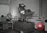 Immagine di Astronauta James Wood Ohio United States USA, 1959, secondo 60 filmato di repertorio 65675023417