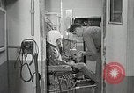 Immagine di Astronauta Tom Bogan Ohio United States USA, 1959, secondo 42 filmato di repertorio 65675023423