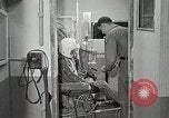 Immagine di Astronauta Tom Bogan Ohio United States USA, 1959, secondo 57 filmato di repertorio 65675023423