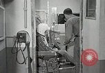 Immagine di Astronauta Tom Bogan Ohio United States USA, 1959, secondo 59 filmato di repertorio 65675023423