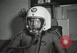 Immagine di Astronauta di mercurio Ohio United States USA, 1959, secondo 15 filmato di repertorio 65675023431