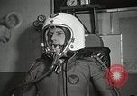 Immagine di Astronauta di mercurio Ohio United States USA, 1959, secondo 18 filmato di repertorio 65675023431