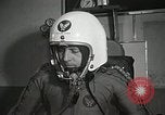Immagine di Astronauta di mercurio Ohio United States USA, 1959, secondo 53 filmato di repertorio 65675023431