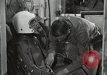 Image l'astronaute Frank D Frazier Ohio United States USA, 1959, de la seconde 22 séquences d'archives historiques vidéo 65675023436