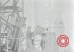 Standbild Deutsche V 2-Rakete New Mexico United States USA, 1946, aus Sekunde 42 historischem Filmmaterial Videoclip 65675023440