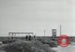 Standbild Deutsche V-2 Rakete New Mexico United States USA, 1946, aus Sekunde 6 historischem Filmmaterial Videoclip 65675023442