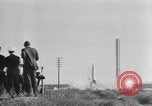Standbild Deutsche V-2 Rakete New Mexico United States USA, 1946, aus Sekunde 31 historischem Filmmaterial Videoclip 65675023442