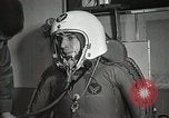 Standbild Astronaut Bob Solliday Ohio United States USA, 1959, aus Sekunde 20 historischem Filmmaterial Videoclip 65675023449