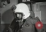 Standbild Astronaut Bob Solliday Ohio United States USA, 1959, aus Sekunde 28 historischem Filmmaterial Videoclip 65675023449