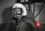 Standbild Astronaut Frank D Frazier Ohio United States USA, 1959, aus Sekunde 28 historischem Filmmaterial Videoclip 65675023450