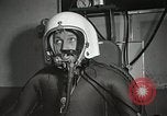 Standbild Astronaut Frank D Frazier Ohio United States USA, 1959, aus Sekunde 30 historischem Filmmaterial Videoclip 65675023450