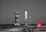 Standbild Atlas Rakete 6 B Cape Canaveral Florida USA, 1958, aus Sekunde 3 historischem Filmmaterial Videoclip 65675023456