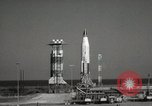 Standbild Atlas Rakete 6 B Cape Canaveral Florida USA, 1958, aus Sekunde 5 historischem Filmmaterial Videoclip 65675023456