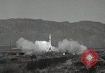 Standbild Redstone Missile gebrannt wird New Mexico United States USA, 1960, aus Sekunde 7 historischem Filmmaterial Videoclip 65675023460