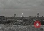 Standbild Atlas 3B Rakete Florida United States USA, 1958, aus Sekunde 14 historischem Filmmaterial Videoclip 65675023484