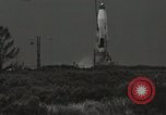 Immagine di Atlas 3B Missile esplodere Florida United States USA, 1958, secondo 5 filmato di repertorio 65675023487