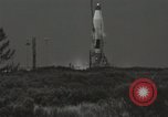 Immagine di Atlas 3B Missile esplodere Florida United States USA, 1958, secondo 14 filmato di repertorio 65675023487